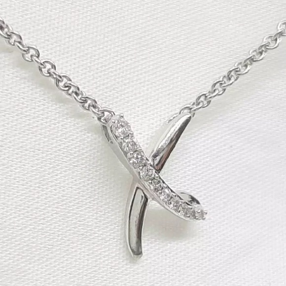 ❌❌❌SOLD❌❌❌ .22 CTW GENUINE DIAMOND HUGS (X) NECKLA - Picture 3 of 10